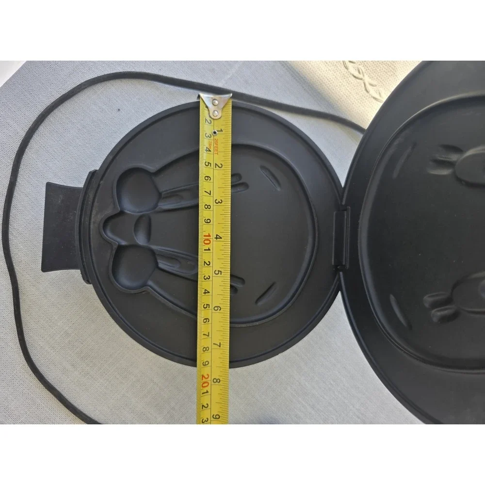 VTG Sylvester Tweety Waffle Maker‎ Salton WM20LT Looney Tunes Tested Works
